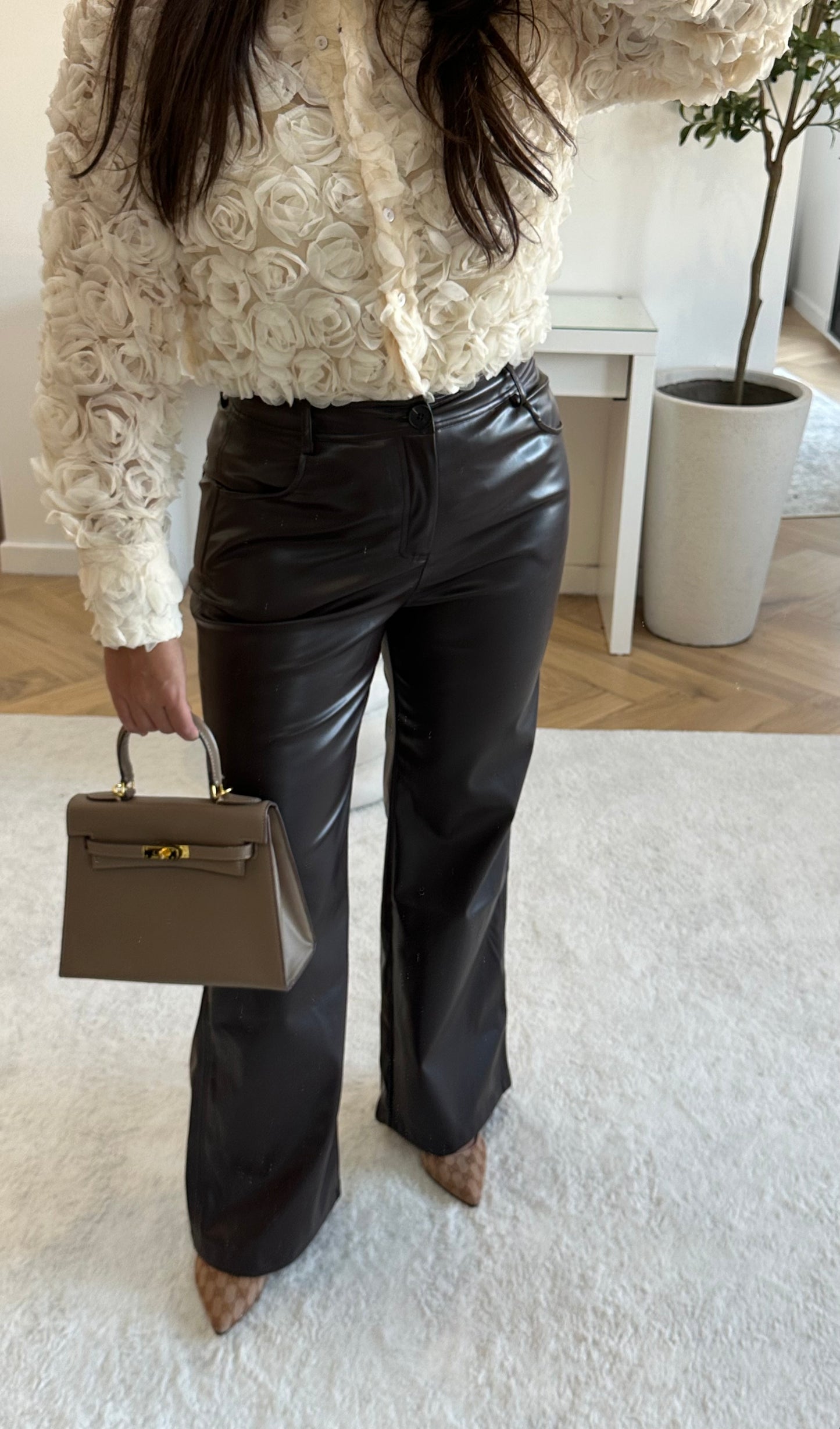 Pantalon marron simili cuir