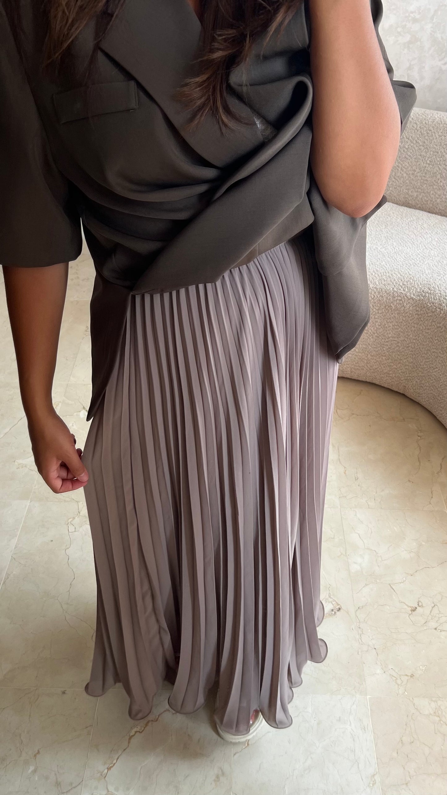 Jupe plissée taupe