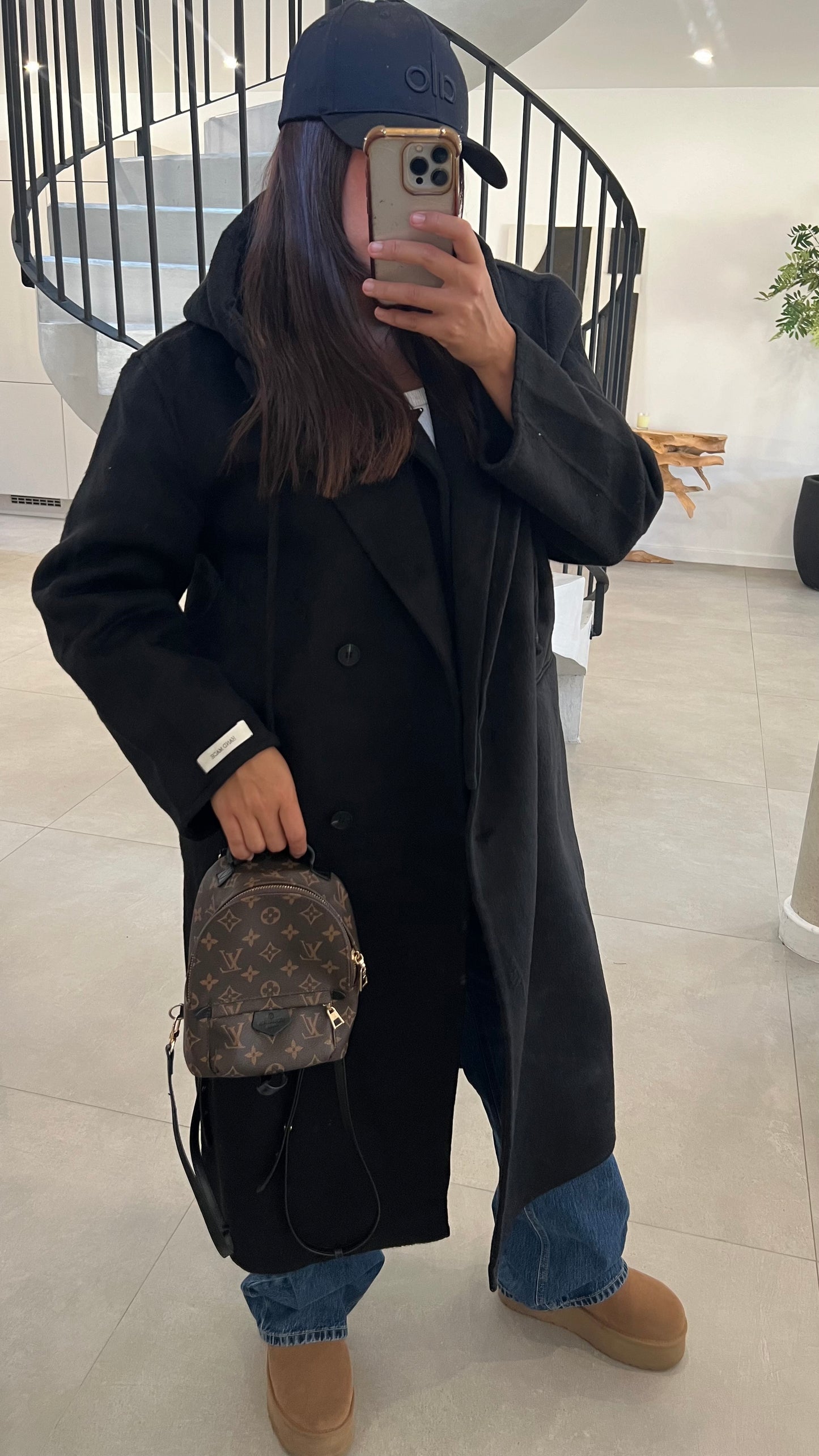 Manteau en laine à capuche amovible noir