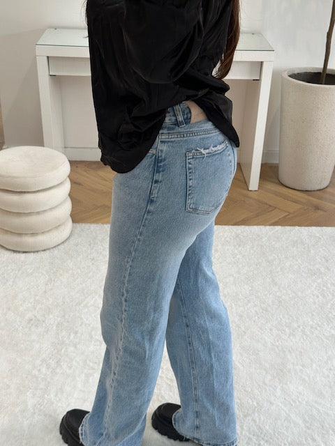 Jean taille haute coupe droite