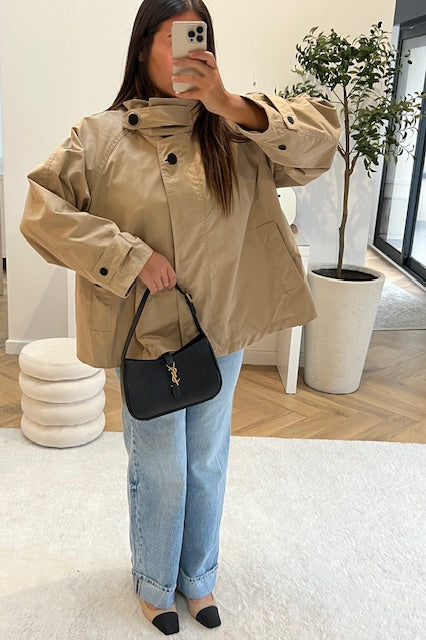 Trench court oversize beige