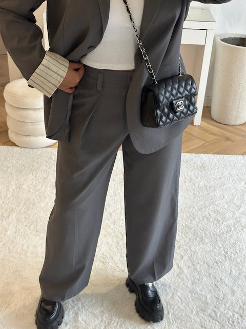 Pantalon classique gris