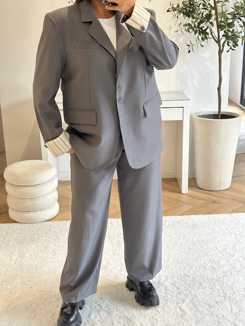 Pantalon classique gris