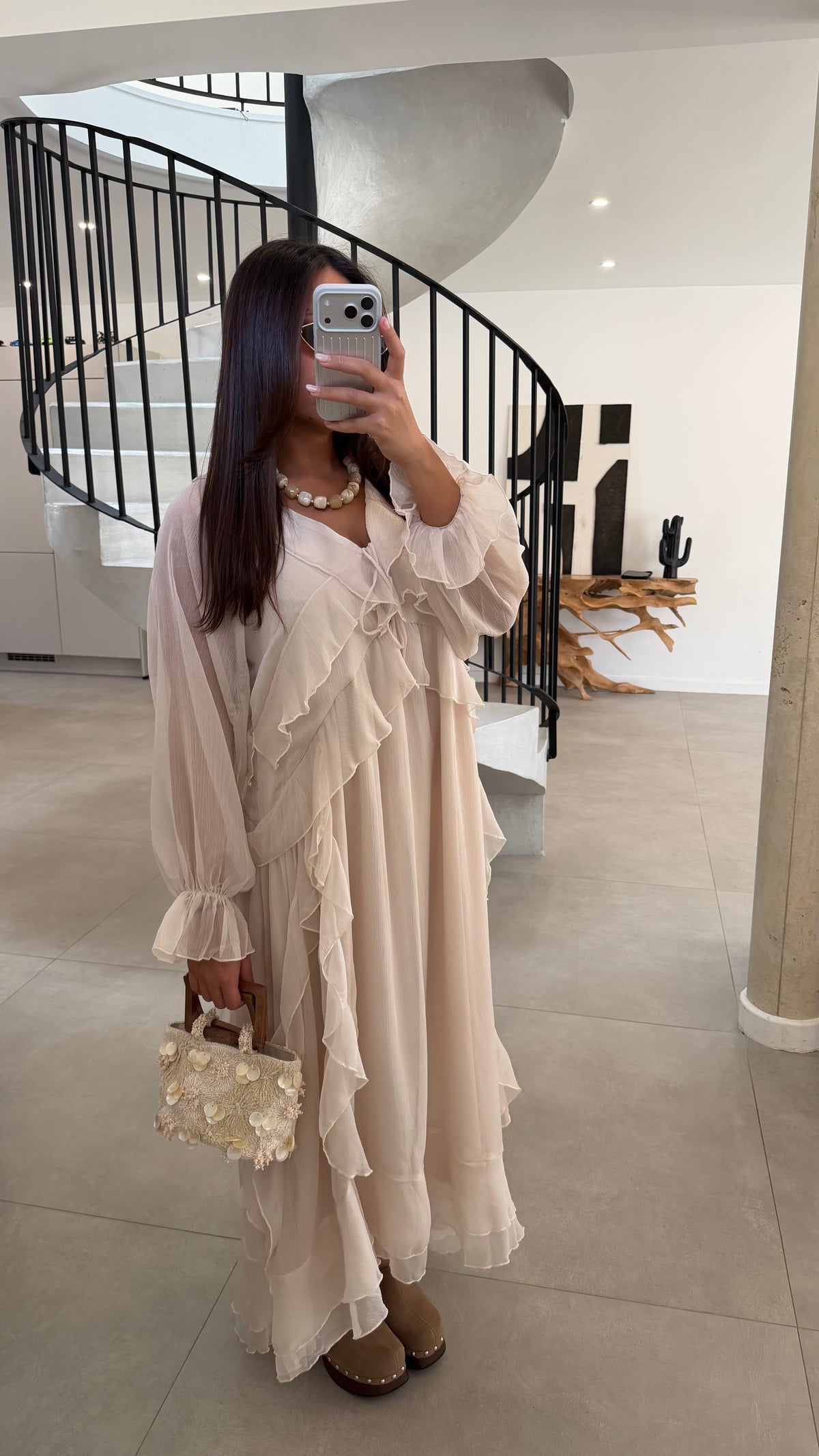 Robe longue à volant