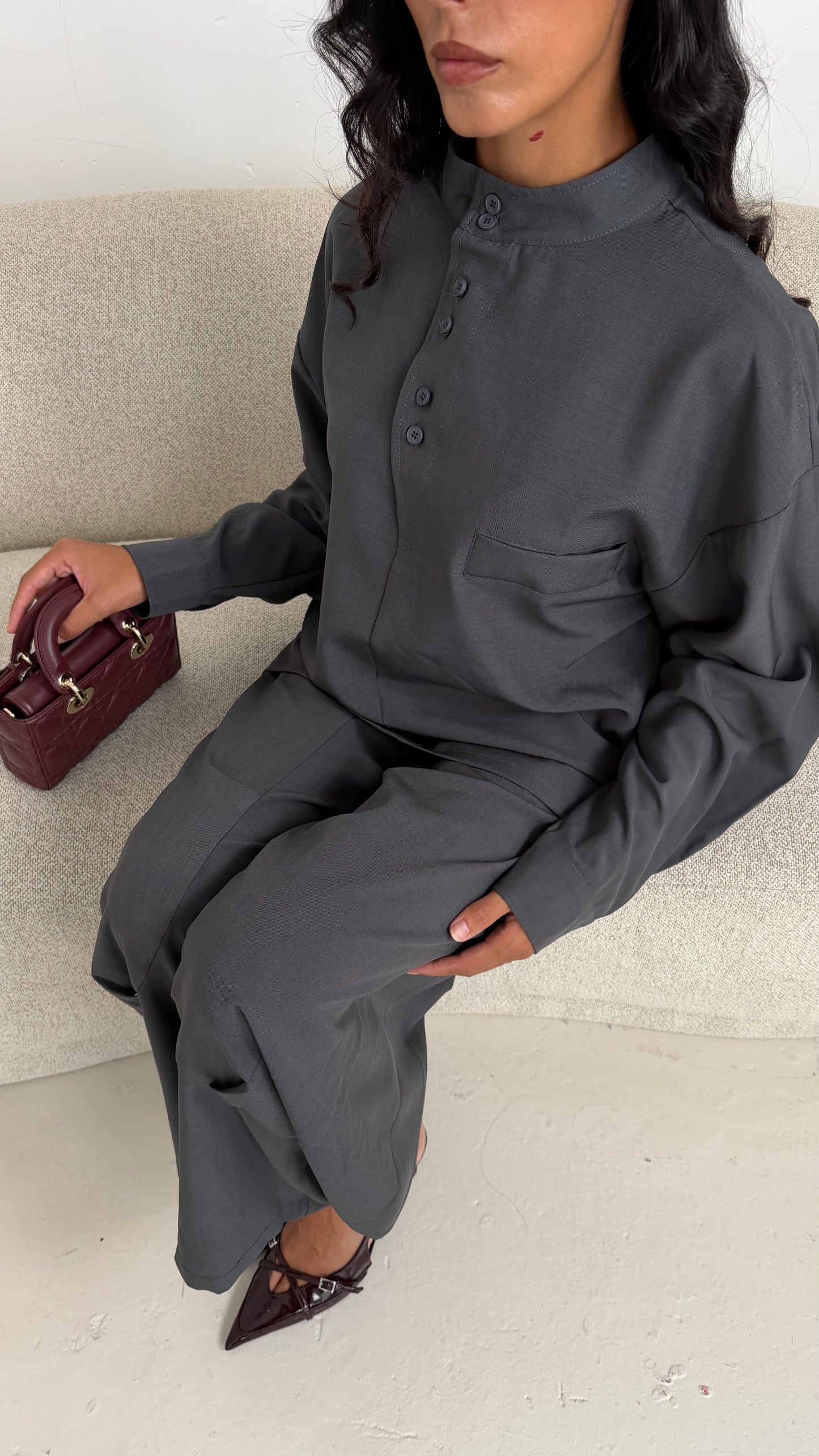 Ensemble col mao gris