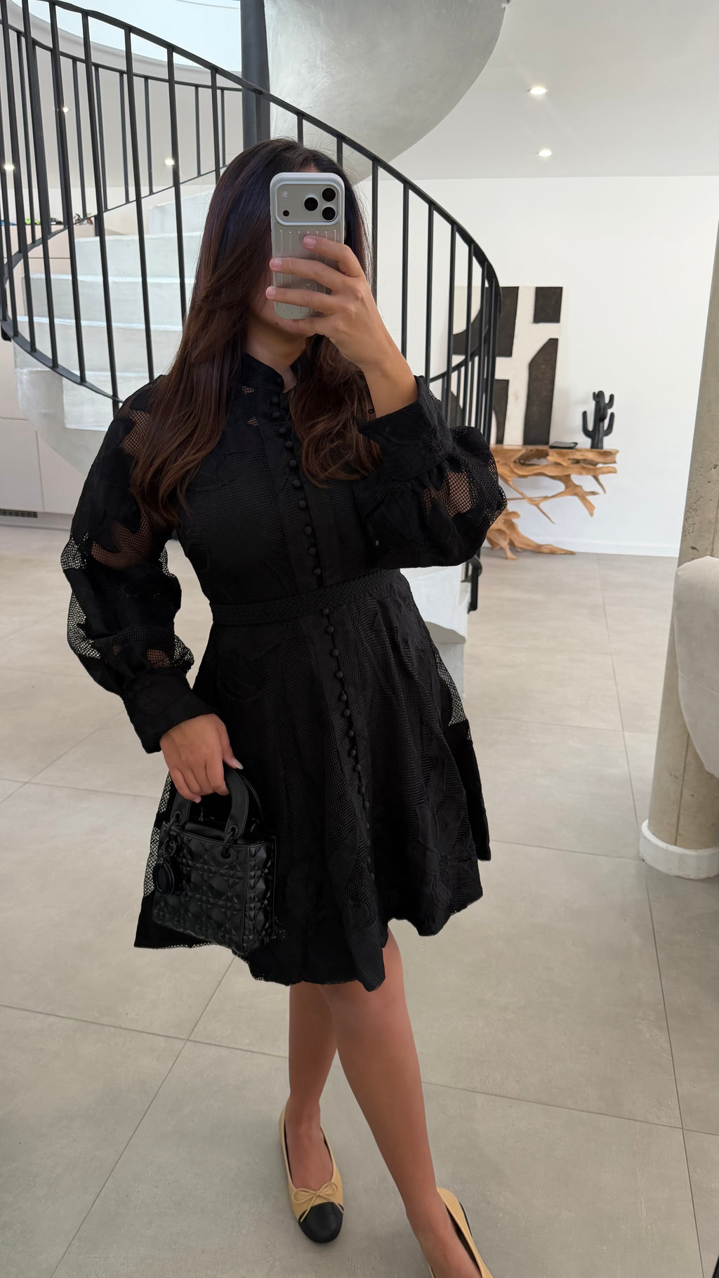 Robe à fleurs noir