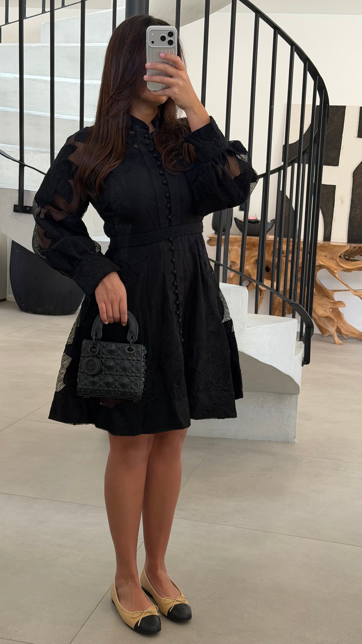 Robe à fleurs noir