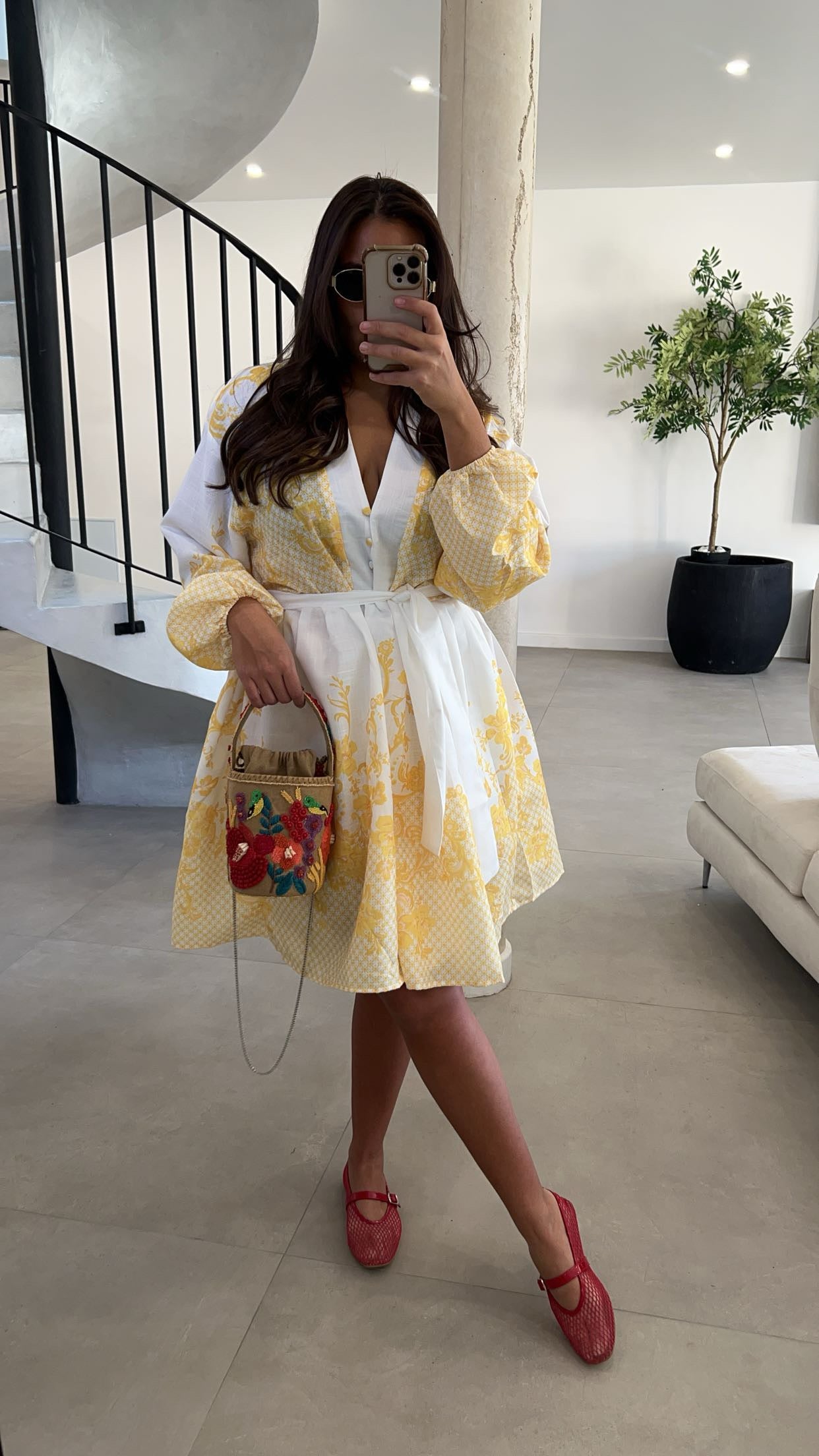 Robe bouffante à motif jaune