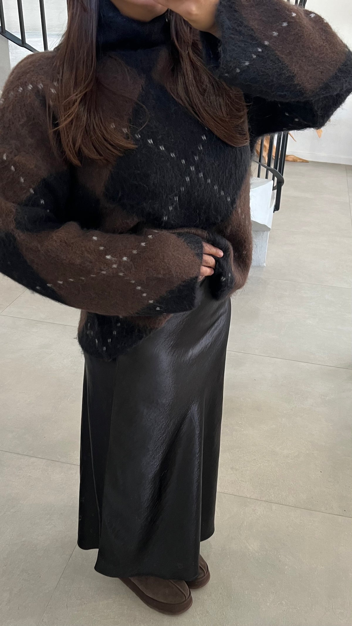 Jupe longue en satin noire