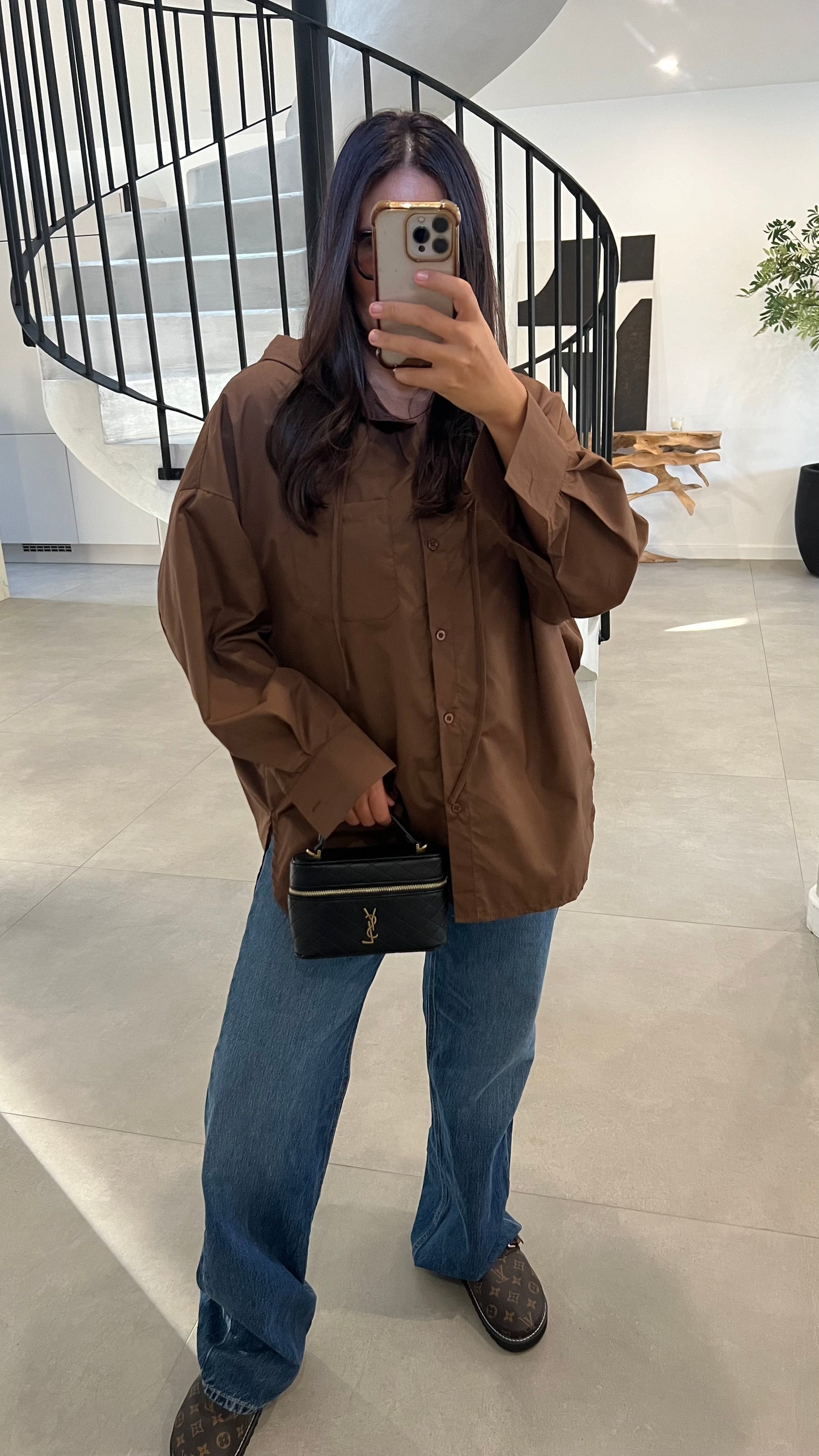 Chemise à capuche choco