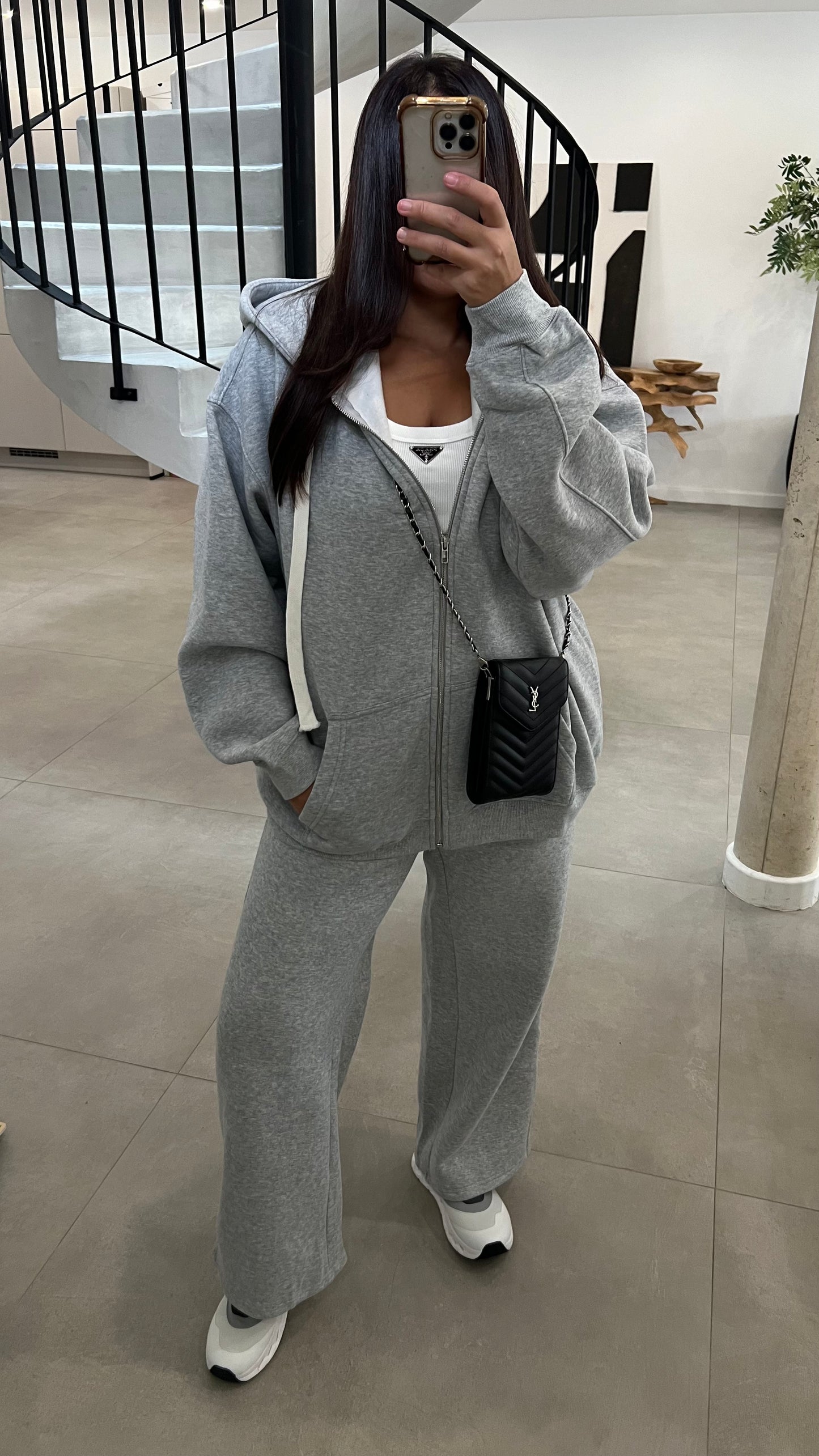 Ensemble de survêtement gris