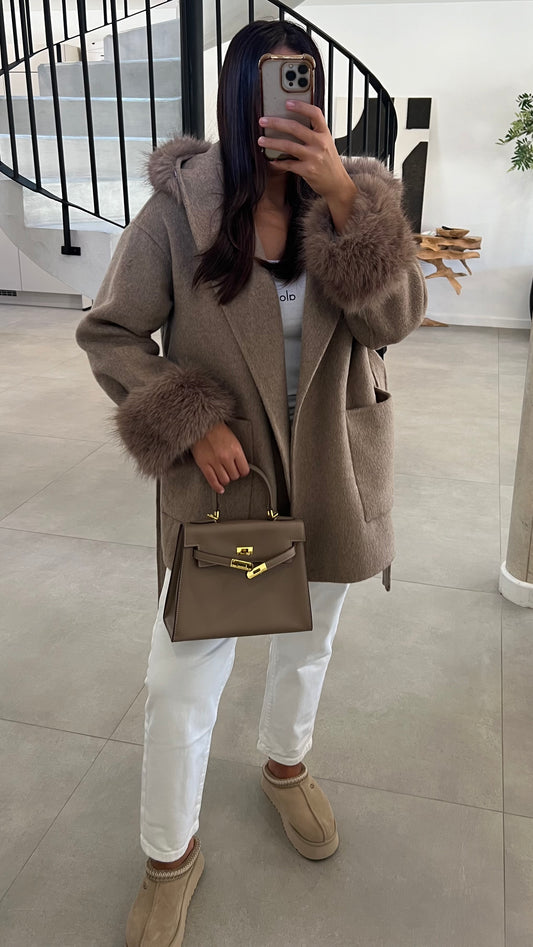 Manteau en laine mi long à fourrure beige