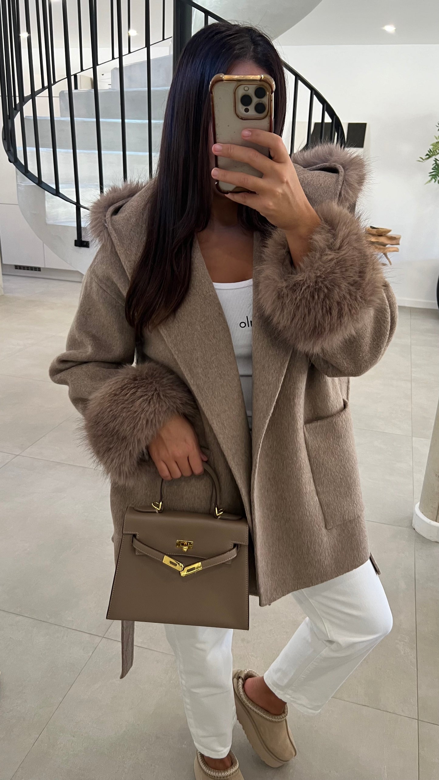 Manteau en laine mi long à fourrure beige