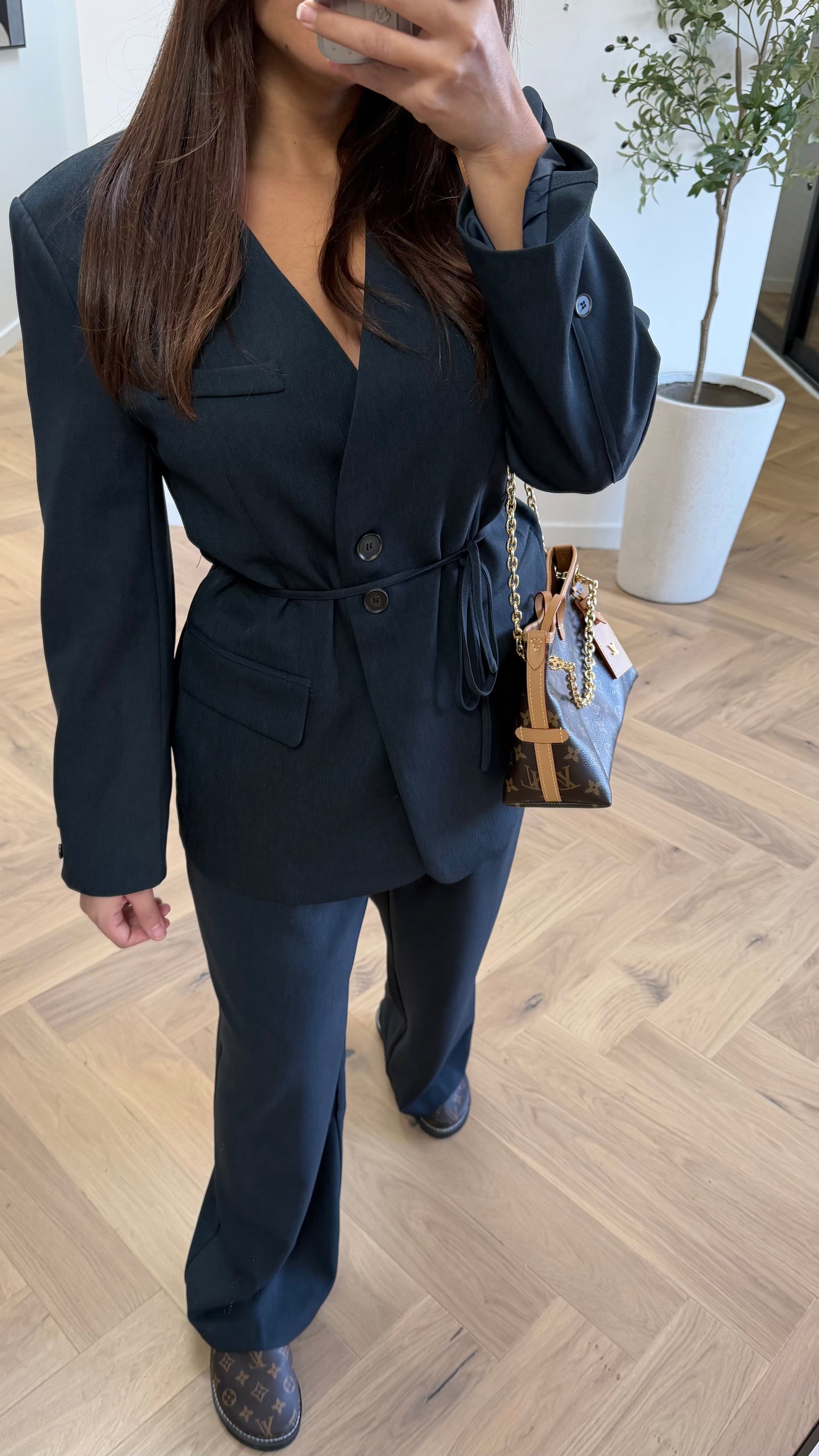 Ensemble bleu marine