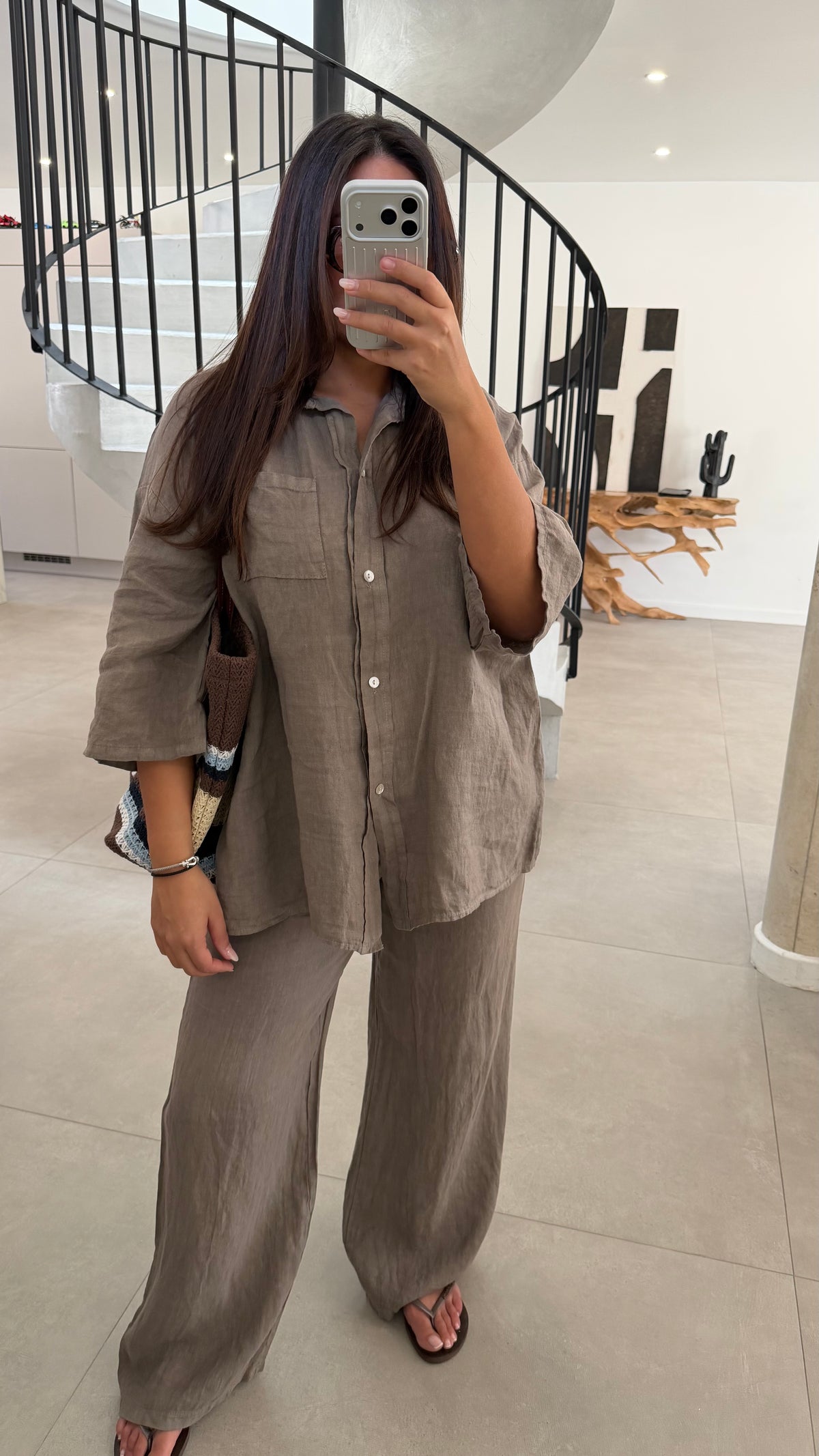 Ensemble taupe en lin
