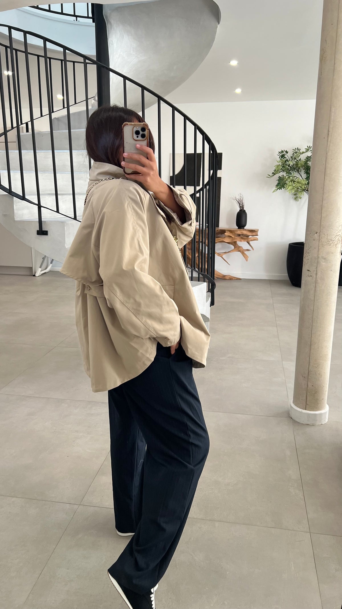 Trench court oversize beige