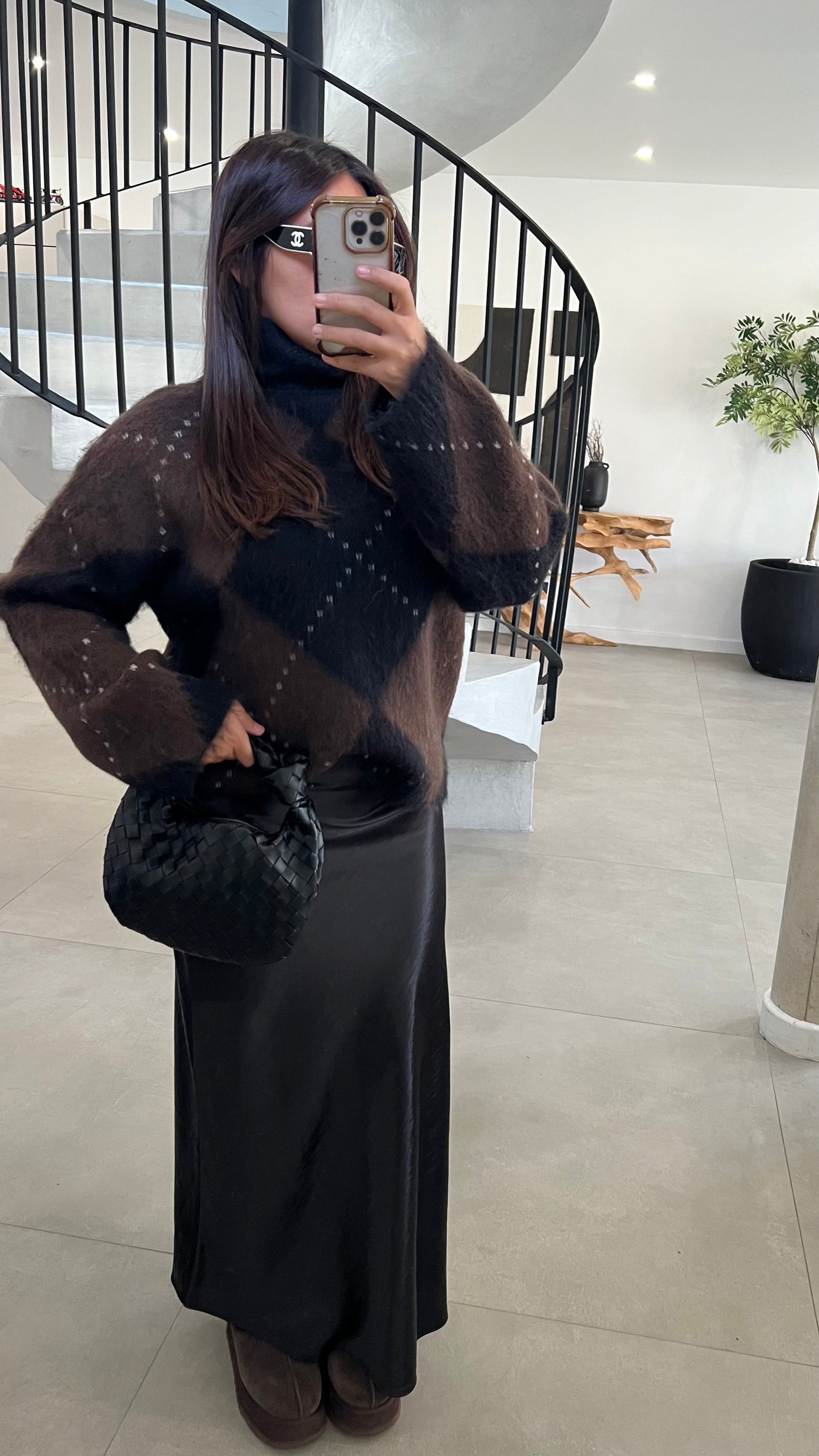 Jupe longue en satin noire