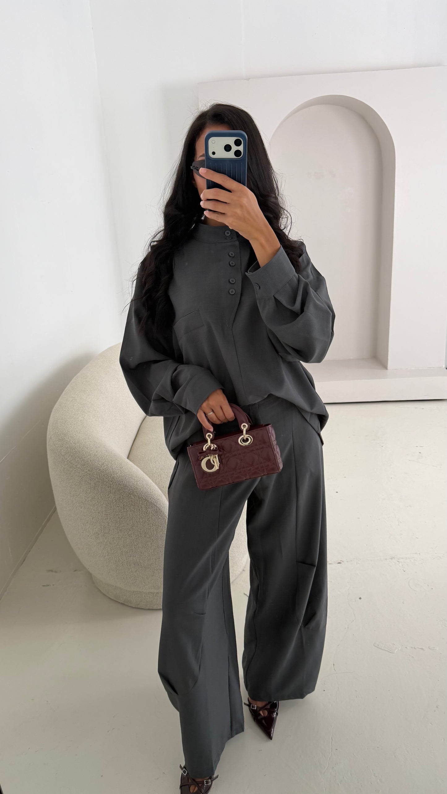 Ensemble col mao gris