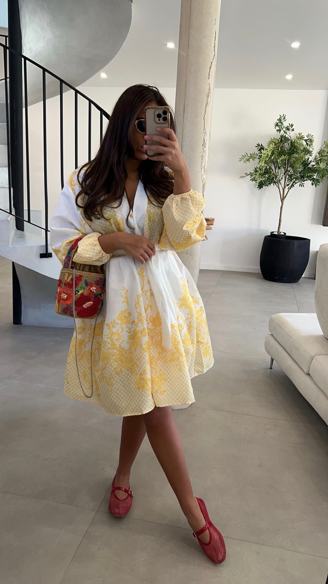 Robe bouffante à motif jaune