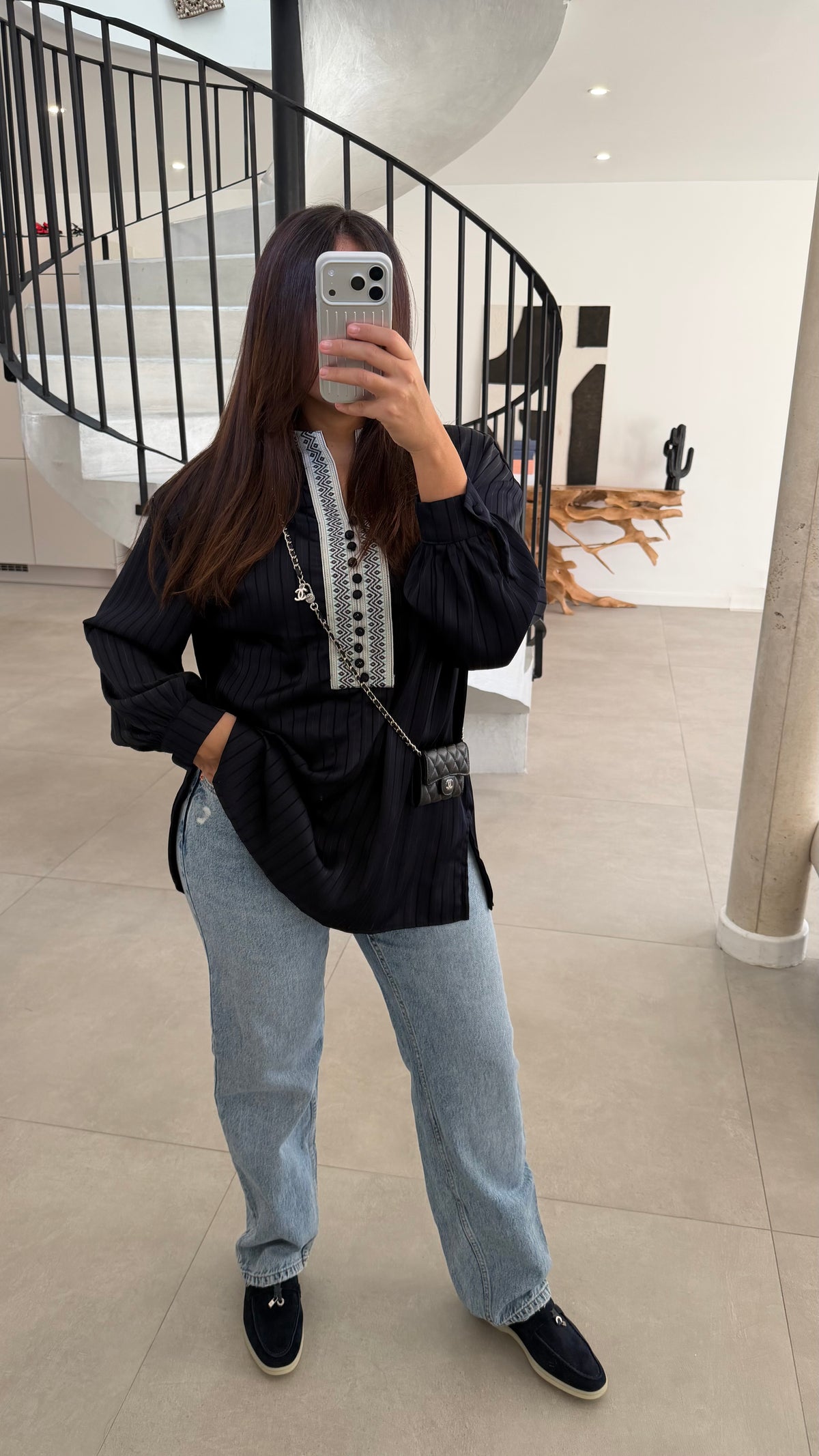 Ensemble en satin bleu nuit