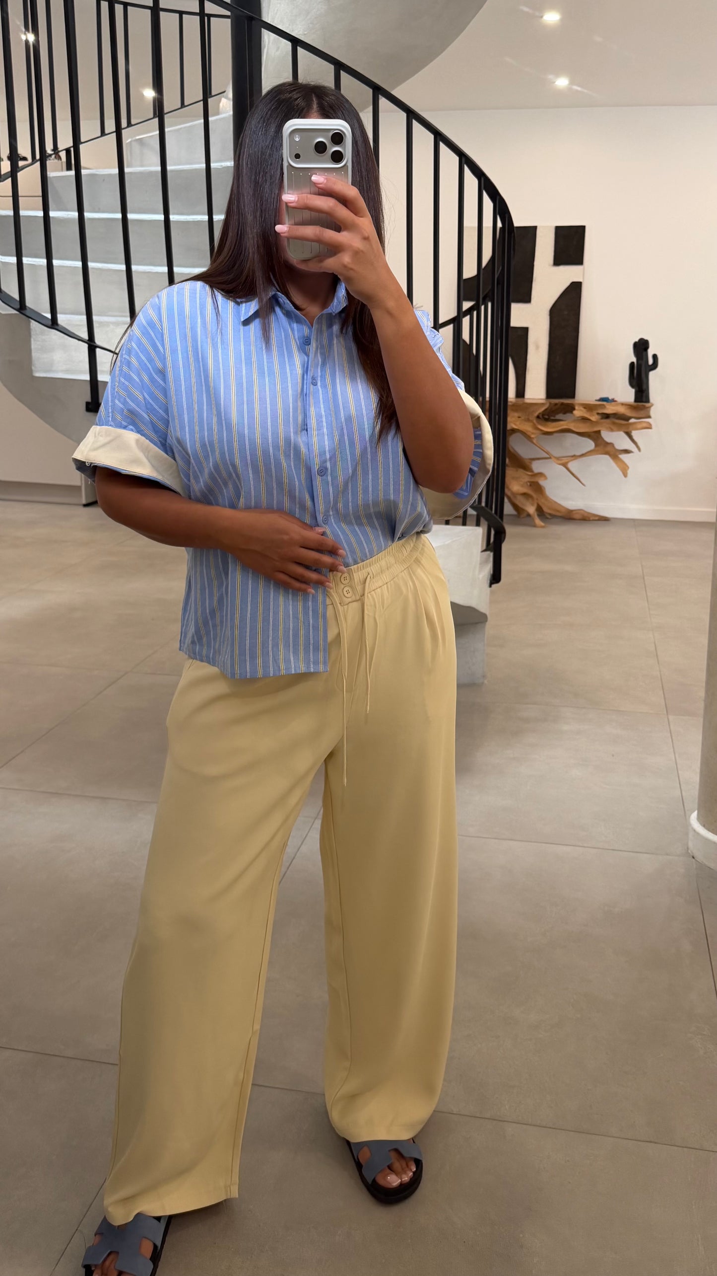 Pantalon fluide jaune beurre