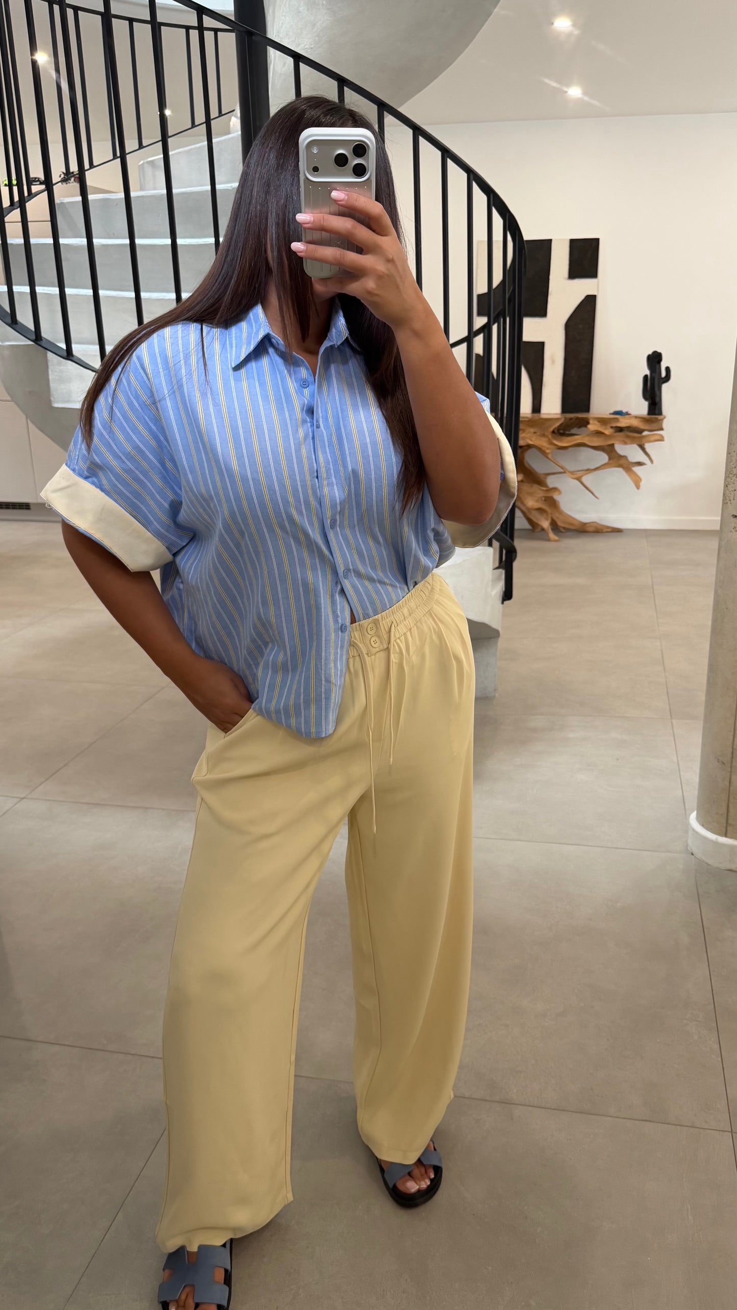 Pantalon fluide jaune beurre