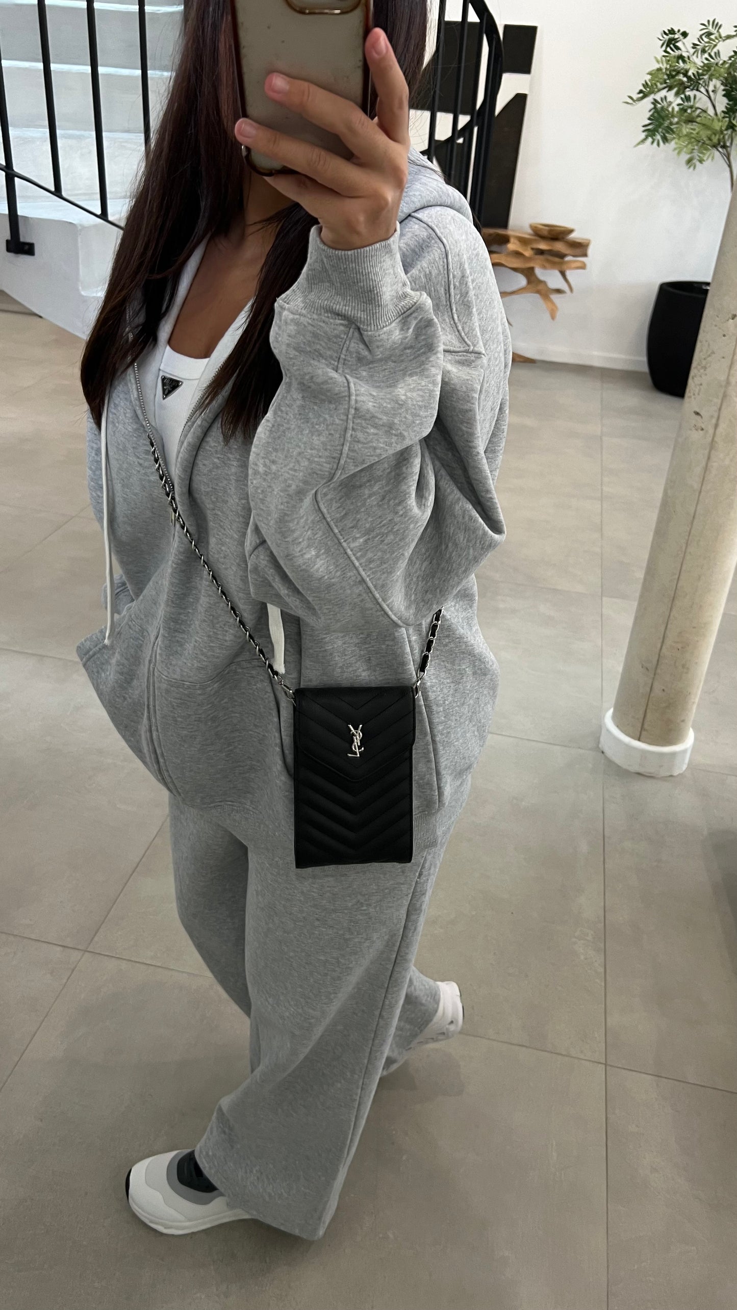 Ensemble de survêtement gris