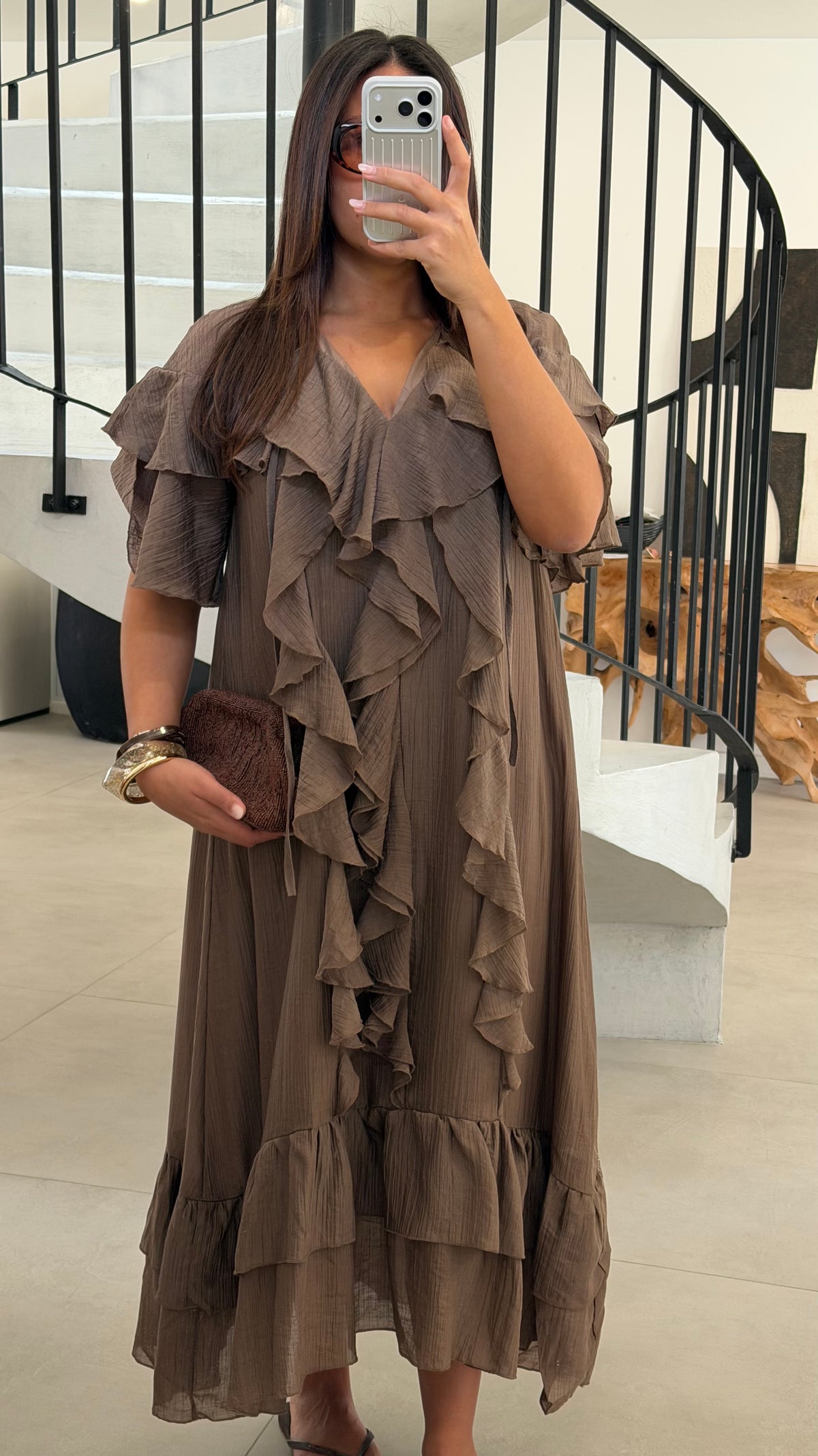 Robe à volant marron