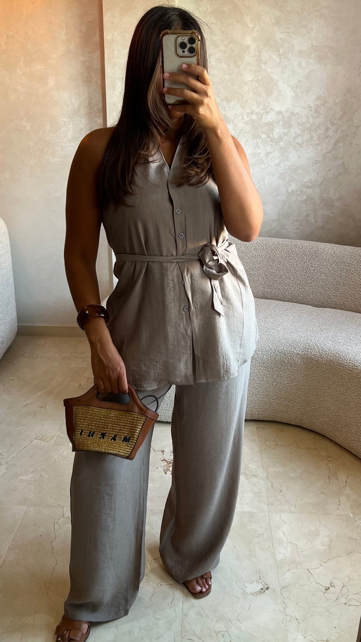 Ensemble fluide taupe