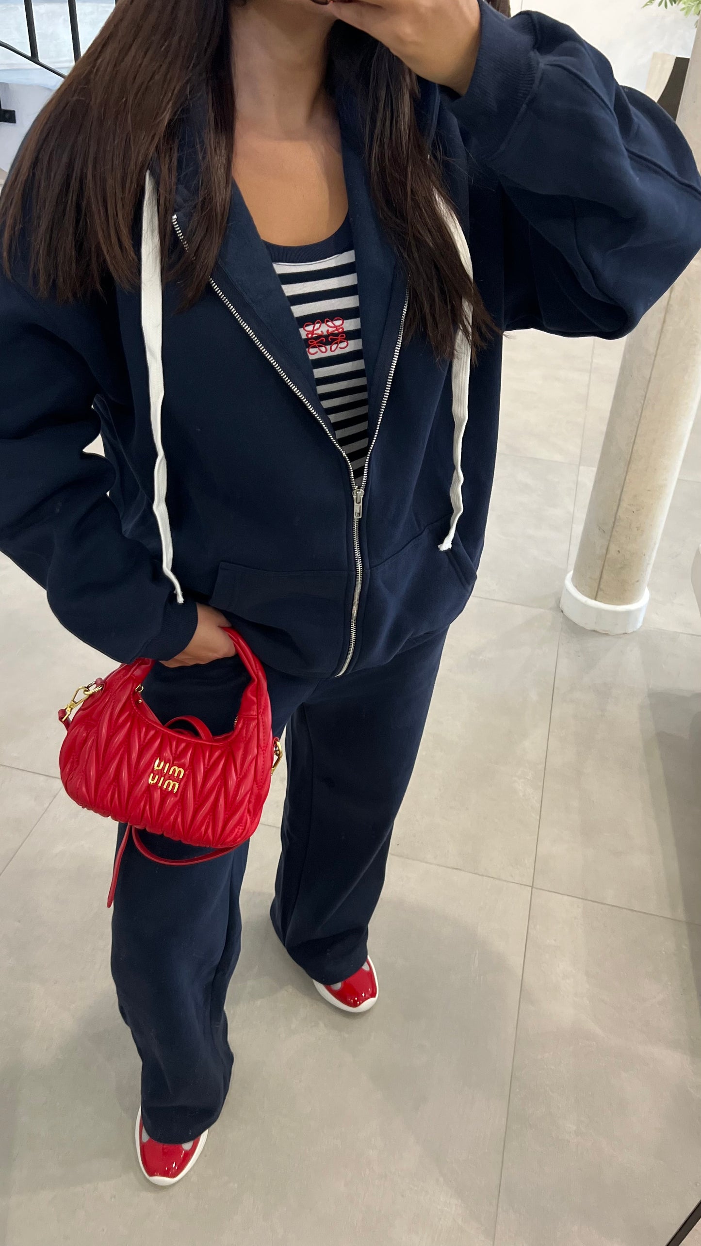 Ensemble de survêtement bleu marine