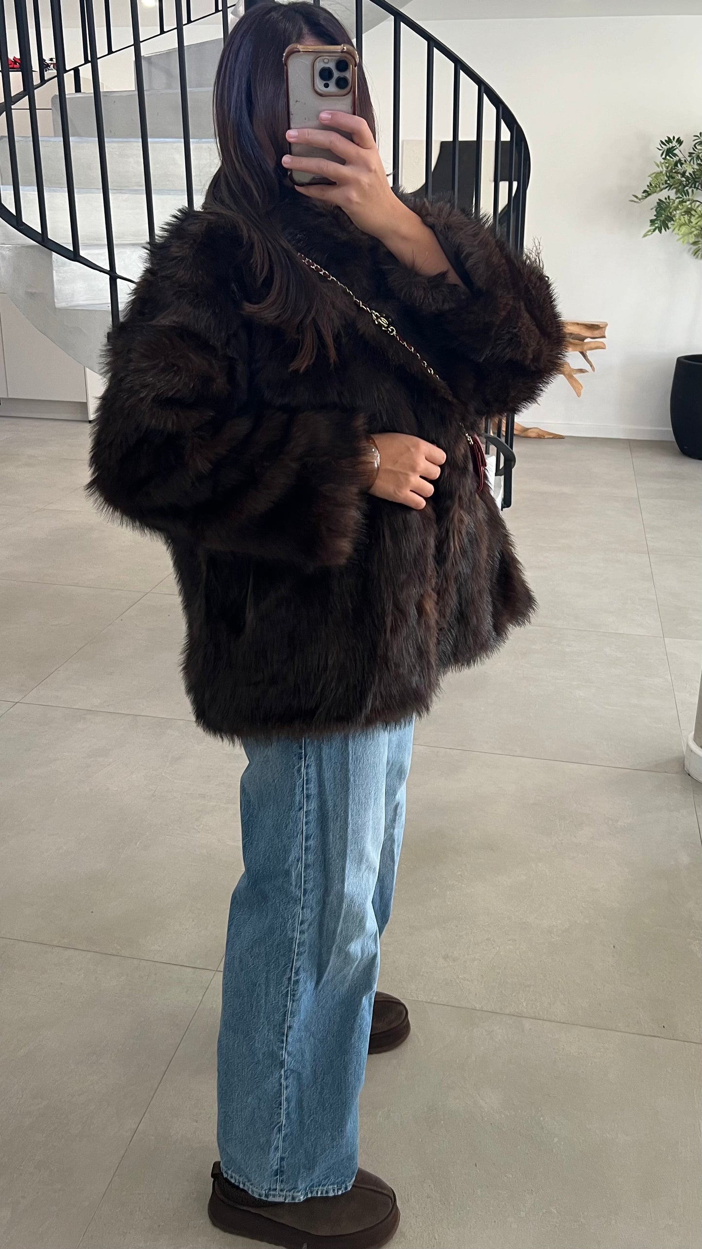 Fourrure mi longue choco