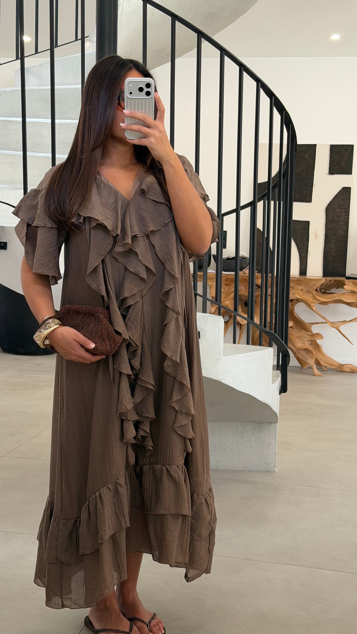 Robe à volant marron
