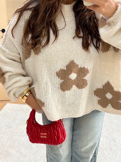 Pull oversize à fleurs camel