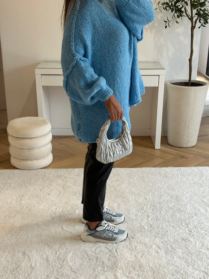 Pull oversize bleu