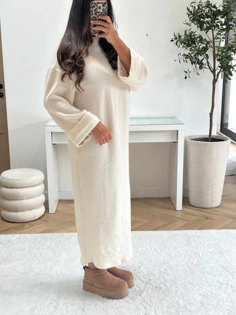 Robe longue en maille beige