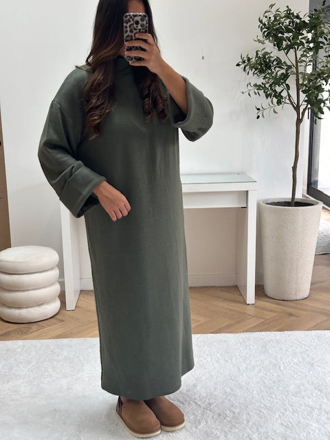 Robe longue en maille vert kaki