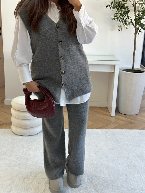 Ensemble gilet sans manches et pantalon